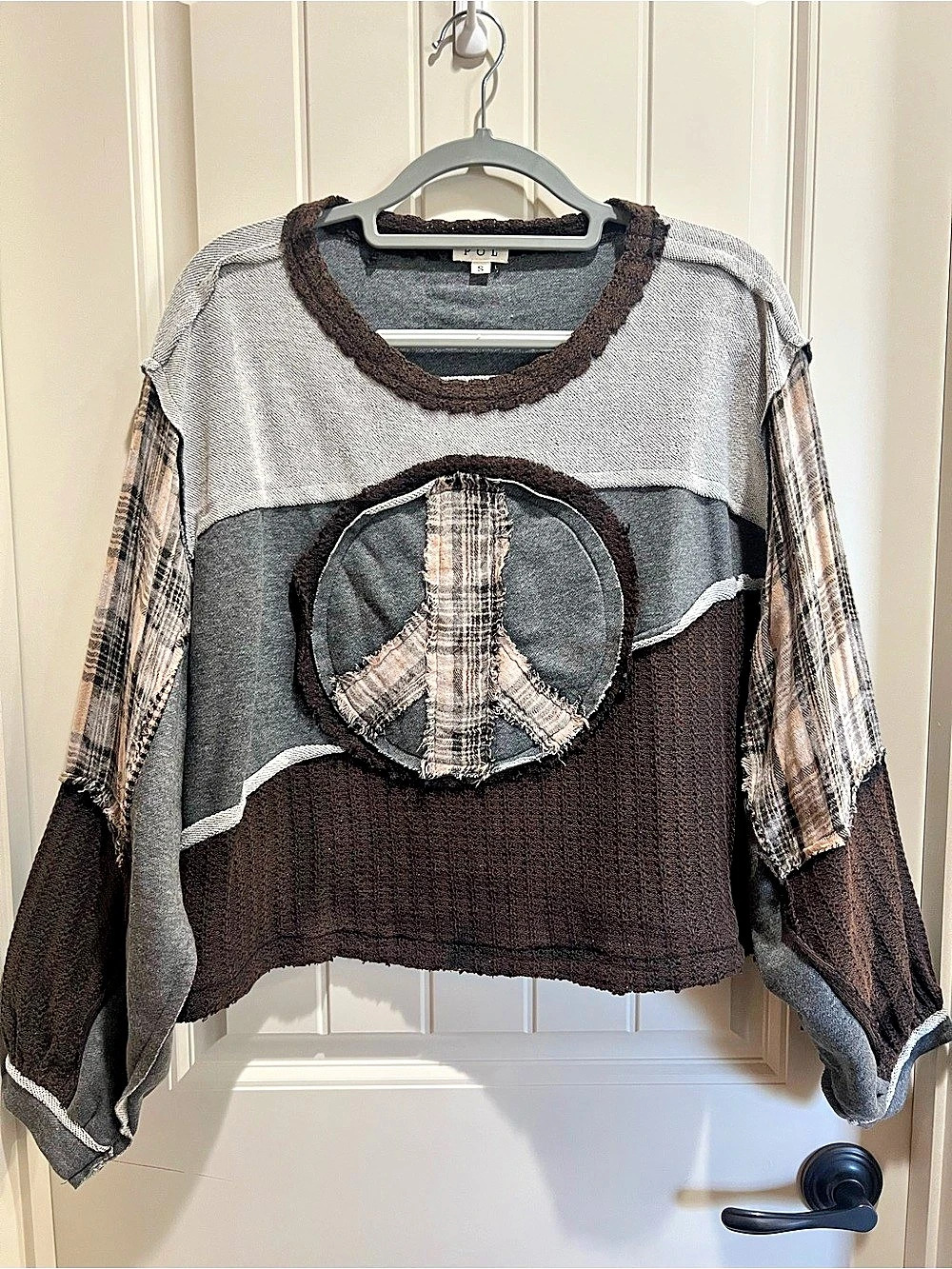 POL Peace Sign Patchwork Cropped Sweatshirt Small NWOT Boho